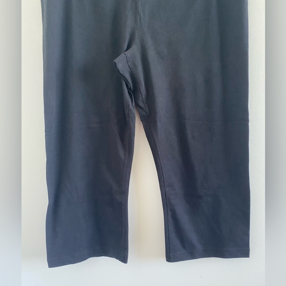 Old Navy Black Yoga Cropped Leggings Size Large New Without Tag - Picture 5 of 5
